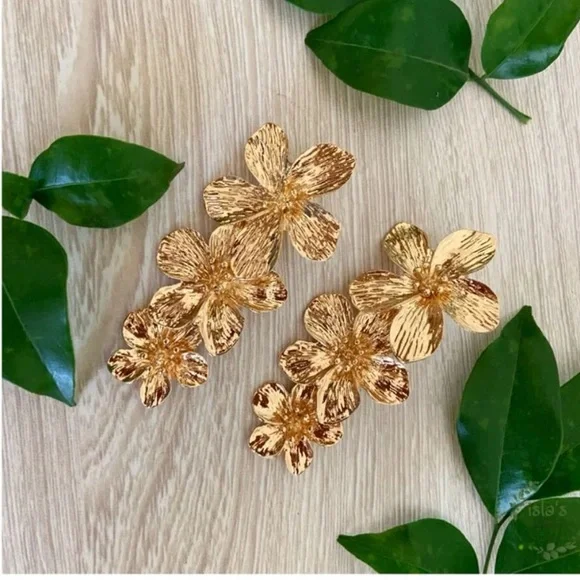 NEW Anthropologie Shashi "Botanique" Flower Design Gold Drop Earrings - Picture 9 of 15